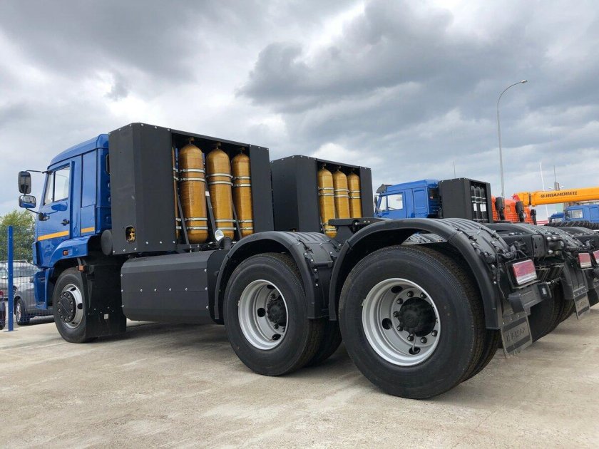 Седельный тягач КАМАЗ 65116 метан