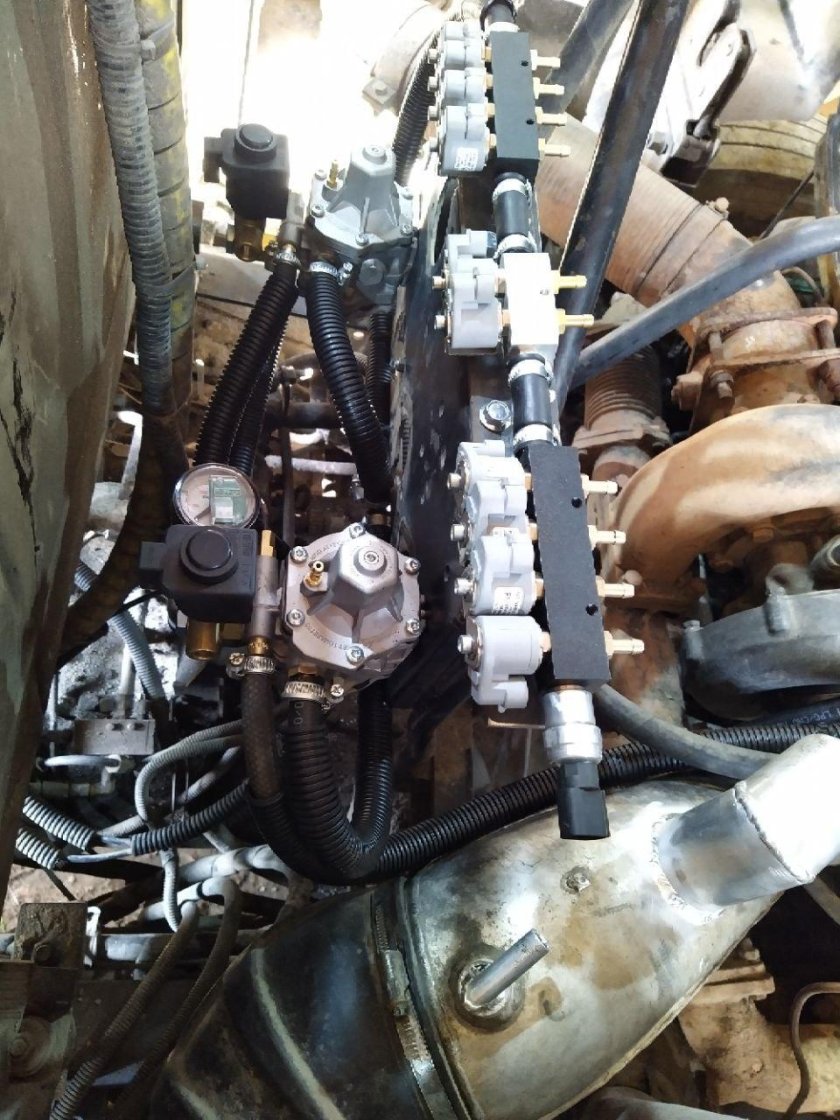 Газодизельный двигатель ЯМЗ 238