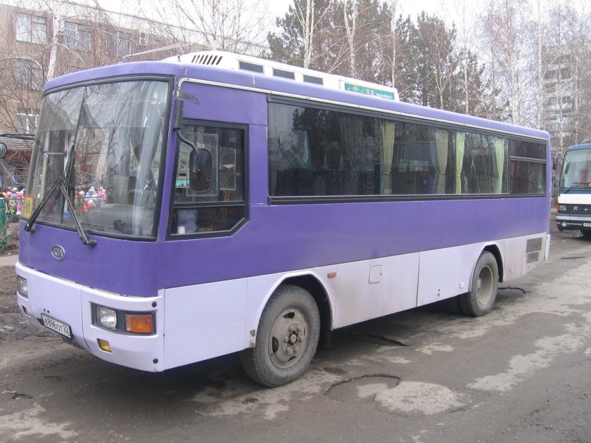 Автобус Kia Cosmos