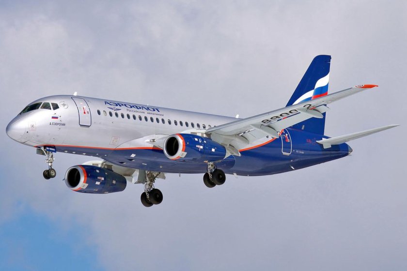 Sukhoi Superjet 100-95