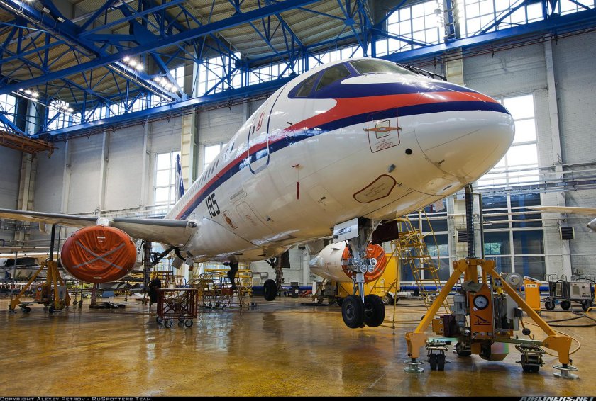 Суперджет 100