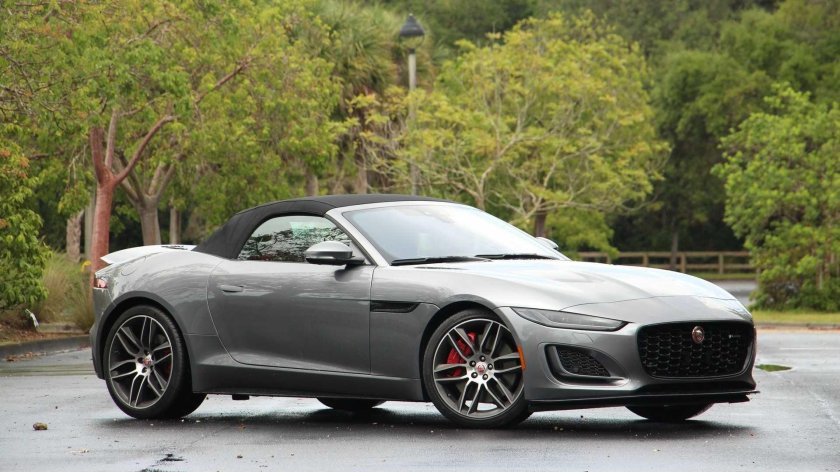 Jaguar f Type 2021