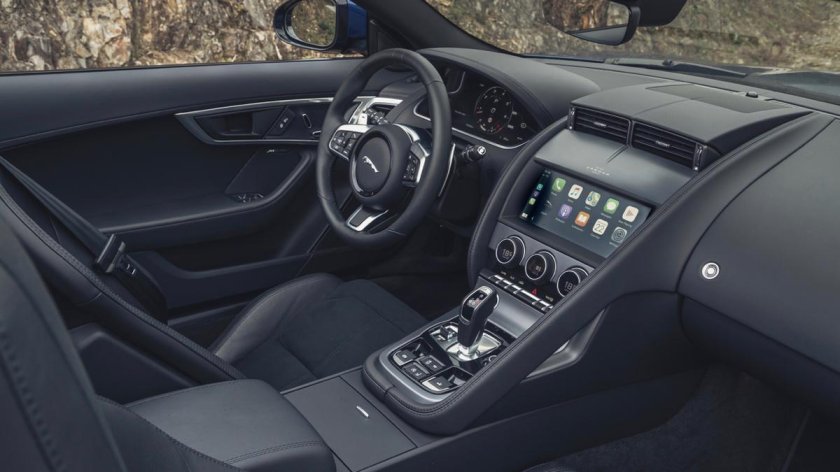 Ягуар f Type 2020 салон
