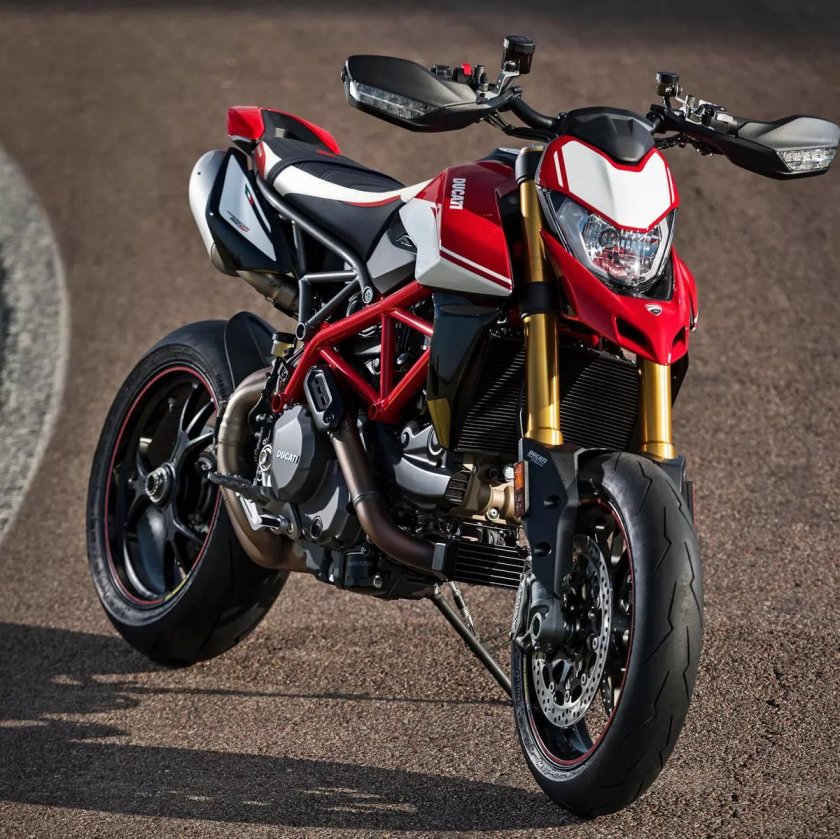 Ducati Hypermotard 950