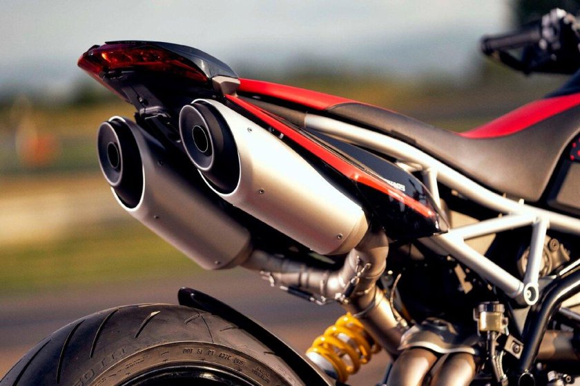 Ducati Hypermotard 950