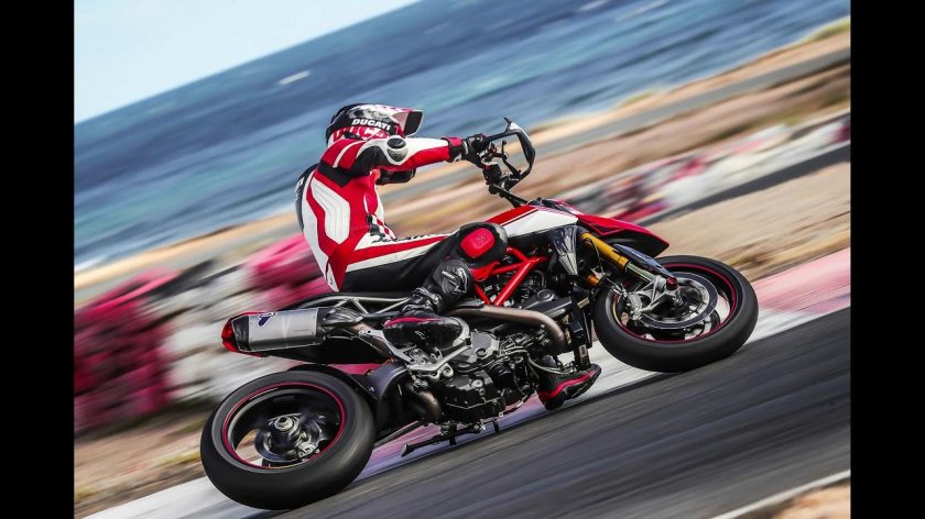 Ducati Hypermotard 950