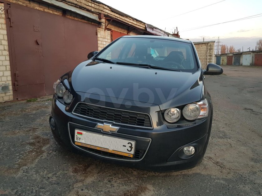 Гранта фары линзы 2190