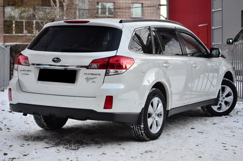 Субару Outback 2011