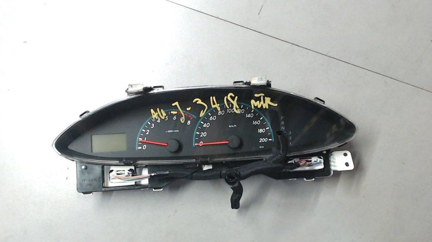 Панель приборов Toyota 83800-52e81