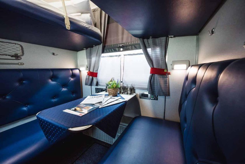 927с «туристический поезд "Сочи"» ФПК