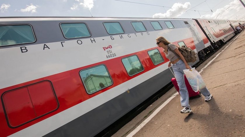 357 Поезд двухэтажный