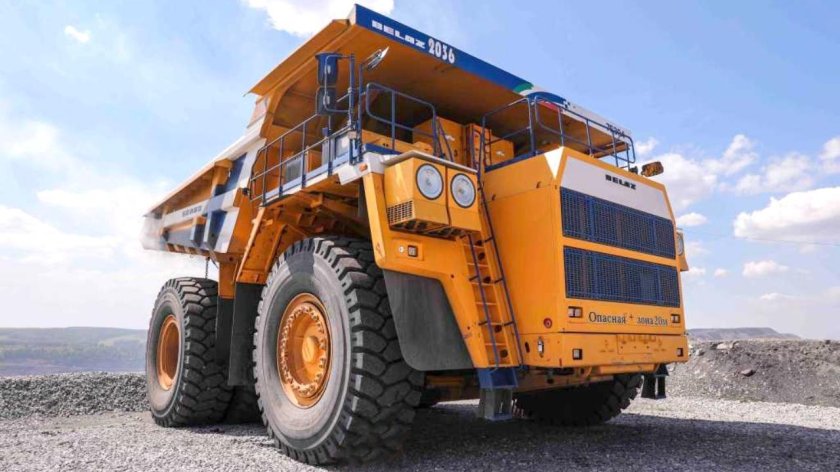 220 Тонный БЕЛАЗ