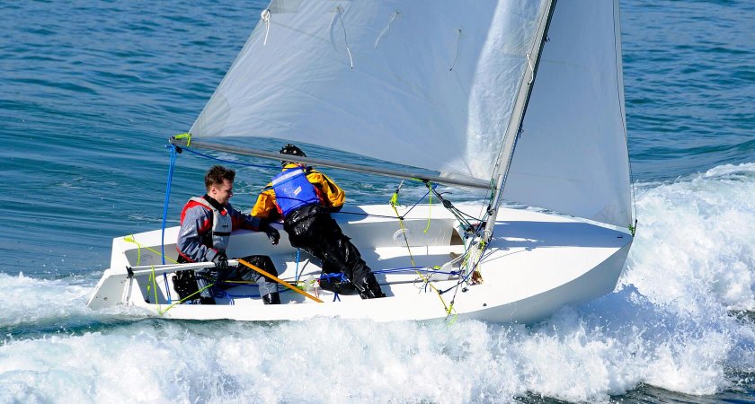 Яхта Ворьен