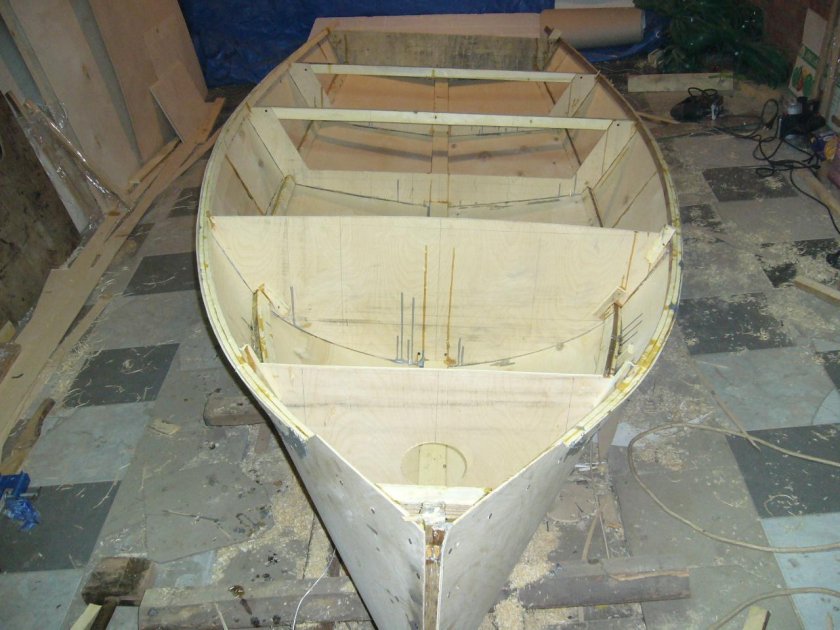 Швертбот мотылек