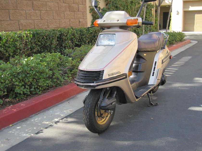 Honda Elite 250