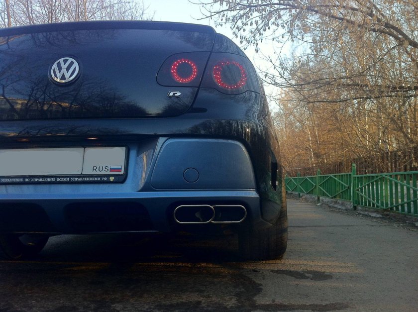 Пассат б6 зад