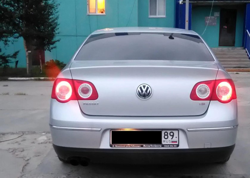 Passat b6 задние фонари