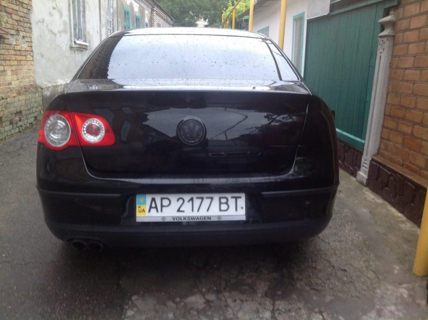 Volkswagen Passat b6 тонированные фары