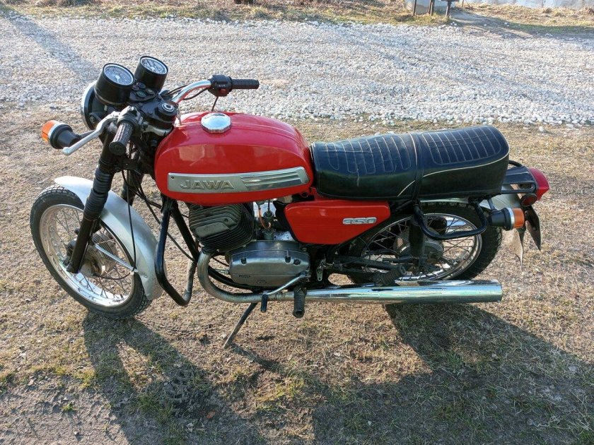 Мотоцикл ява 638