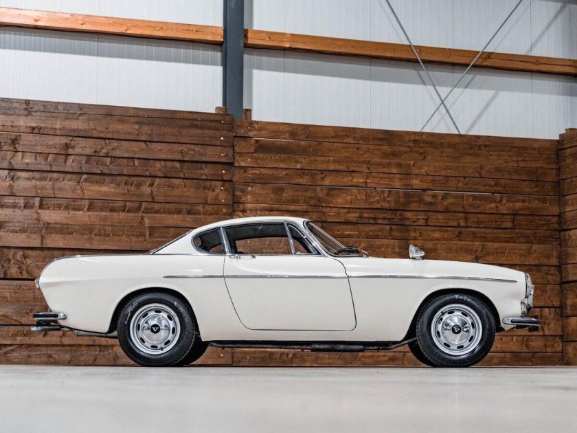 Volvo p1800