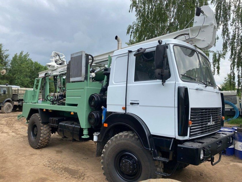 Буровая МАЗ