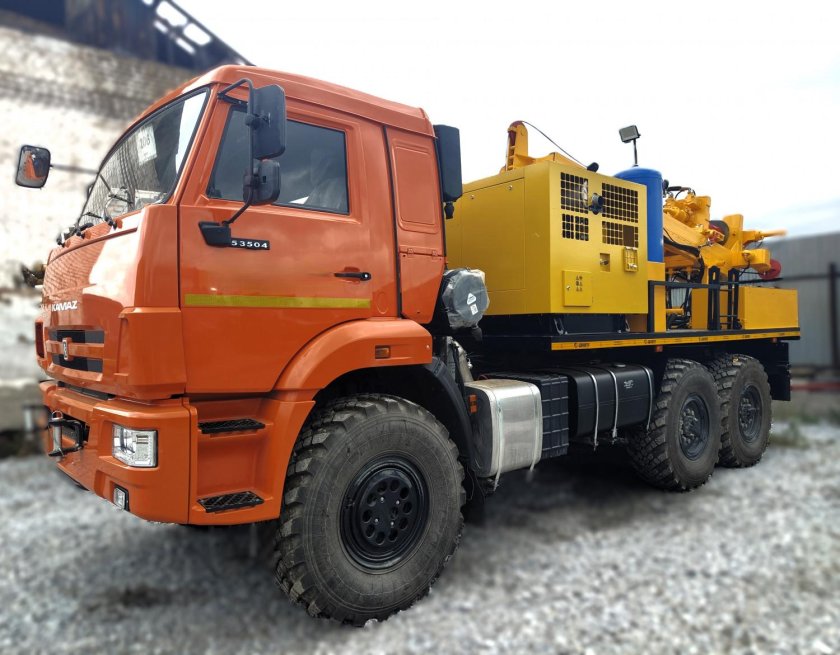 Буровая установка на базе камаз
