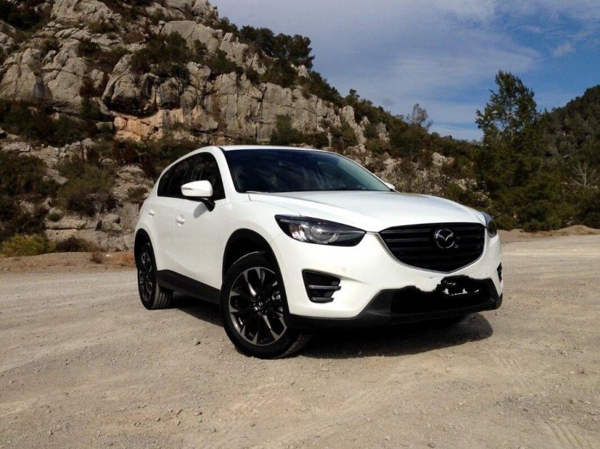 Mazda CX 5 белая