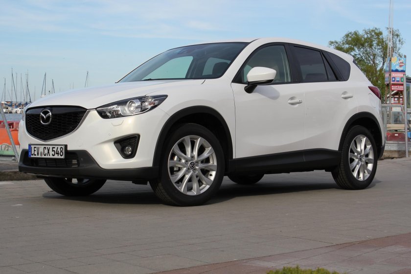 Mazda CX 5 белая