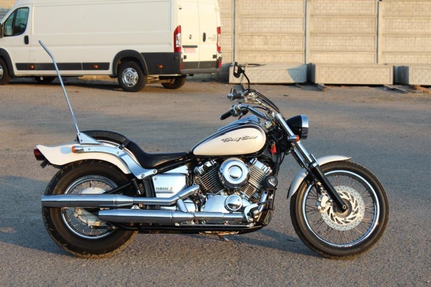 Yamaha Drag Star 400 Custom