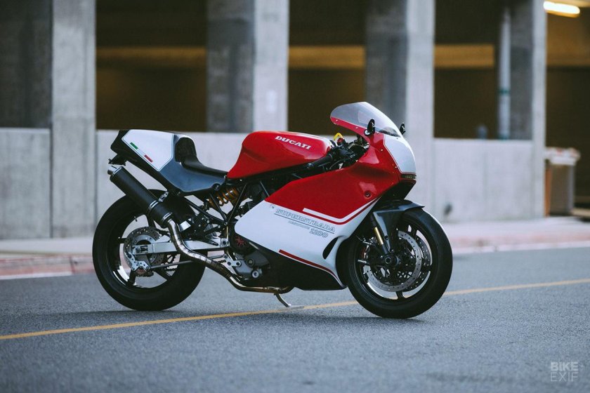 Ducati Supersport 900