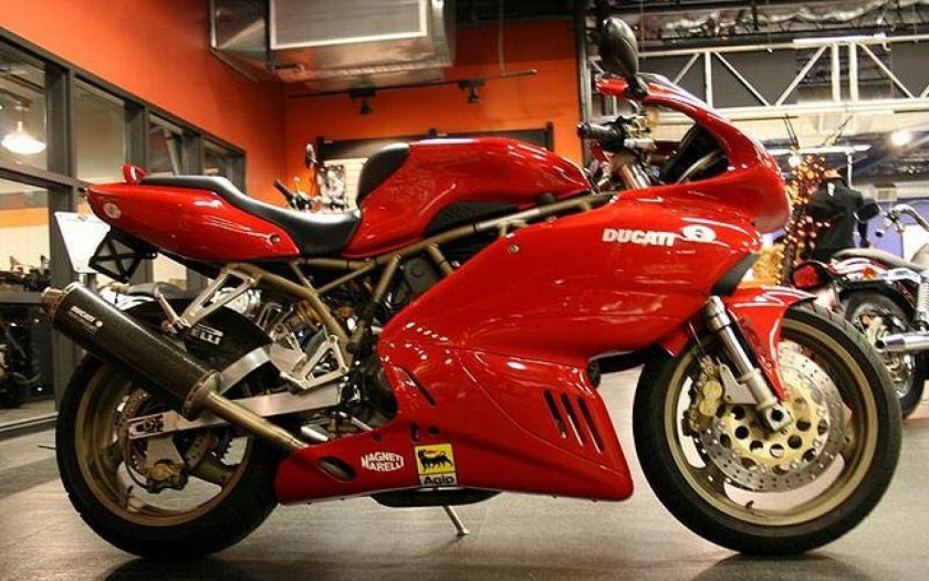 Ducati 900ss