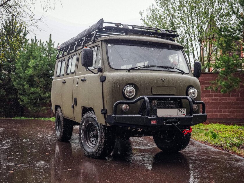 УАЗ 452 Буханка охотник