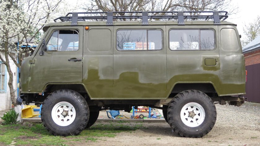 УАЗ-452 внедорожник