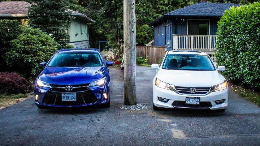 Honda Accord vs Toyota Camry