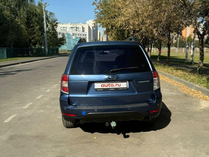 Субару форестер 2012 года