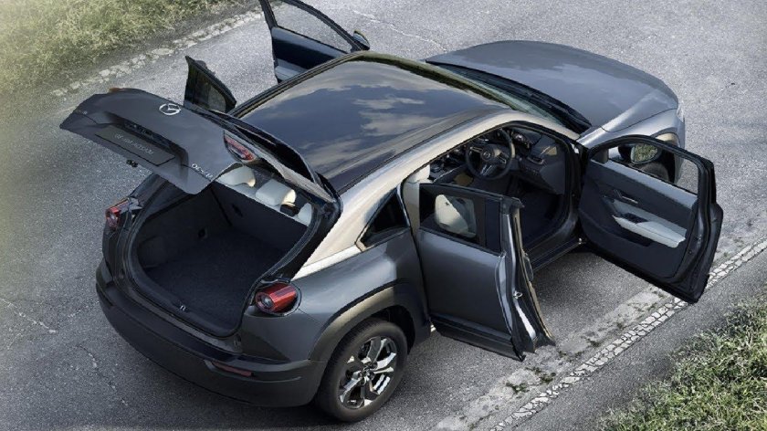 Электрическая Мазда mx30