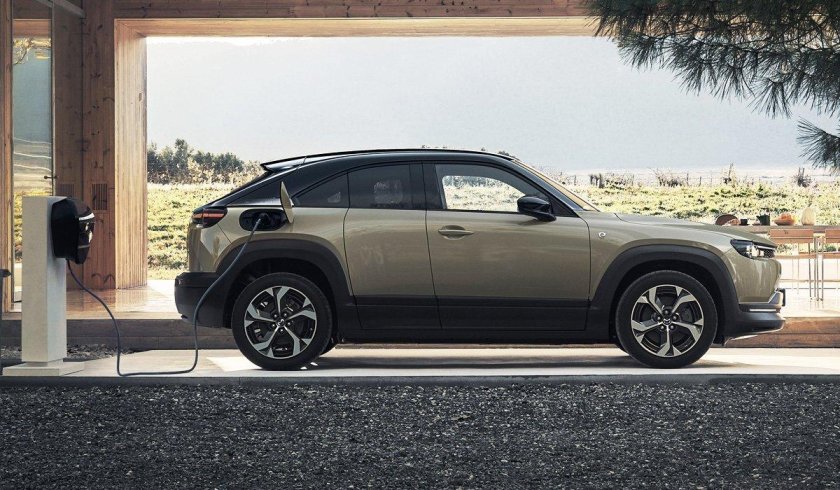 Mazda MX-30 R-ev
