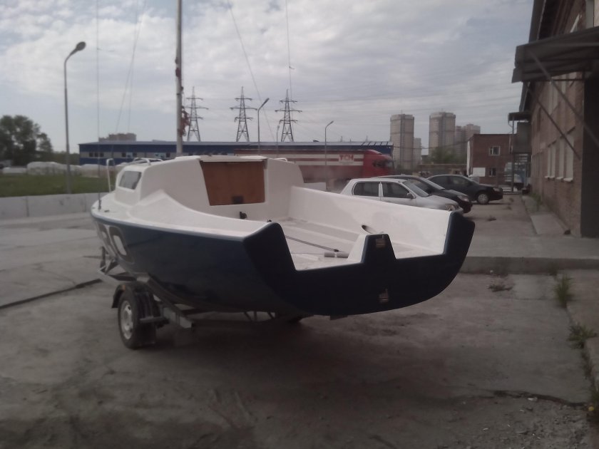 Яхта Рикошет микро 550