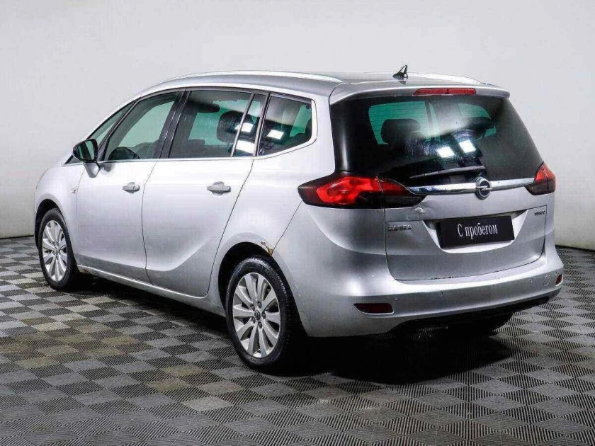 Opel zafira 2019