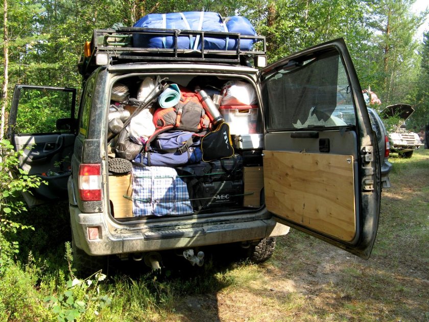 УАЗ Патриот пикап для путешествий