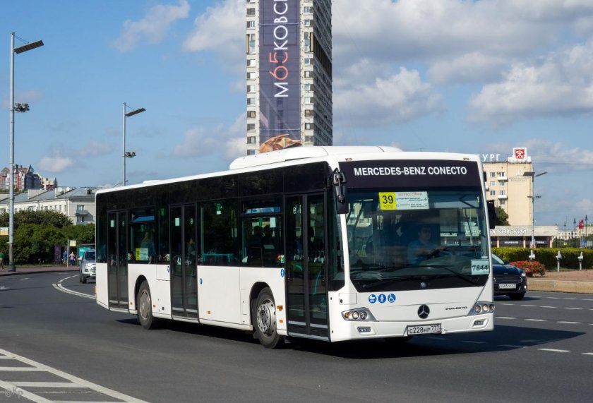 Мерседес Бенц Конекто