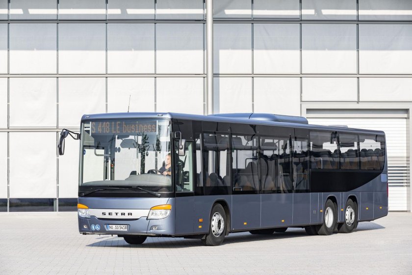 Setra s 418 le