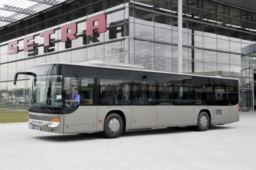 Setra s415