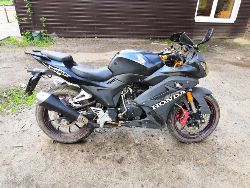 Мотоцикл Falcon SPEEDFIRE