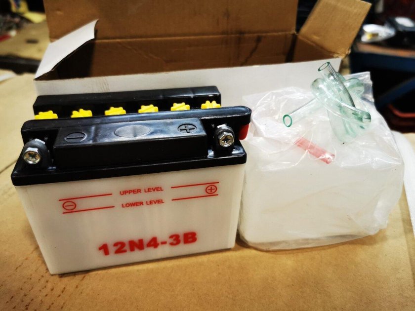 Аккумулятор для мопеда Альфа 110 12 вольт