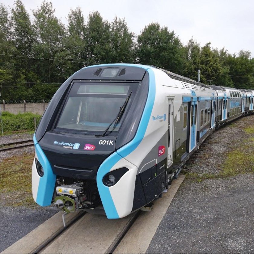 Пригородные поезда RER