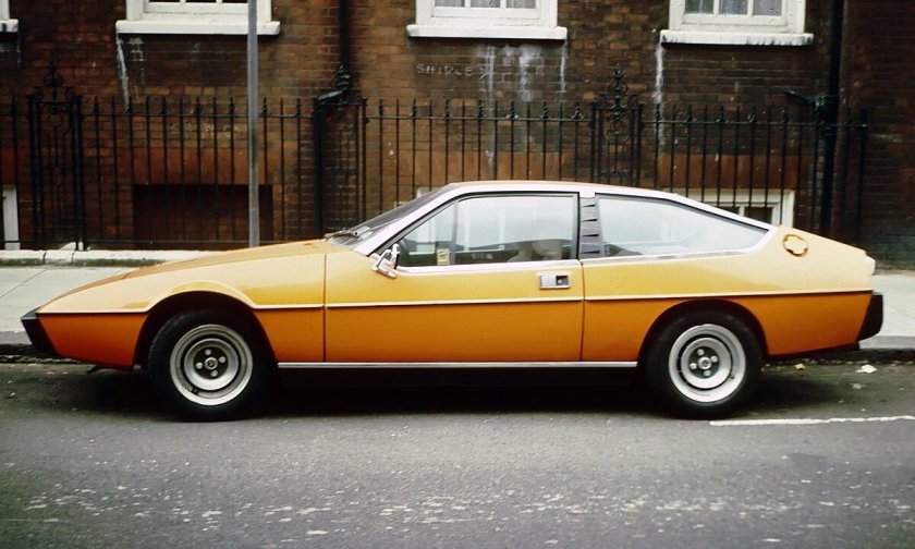 Lotus Eclat