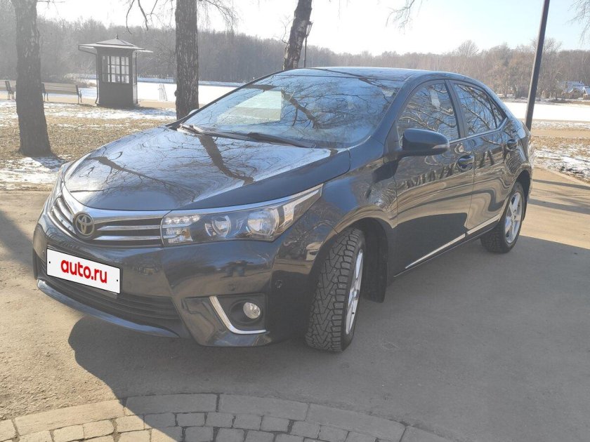 Тойота королла 2013 серая