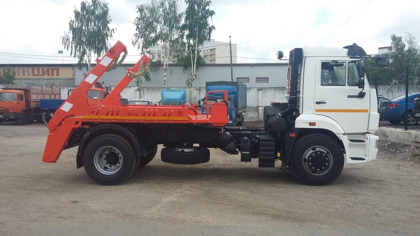 Мусоровоз мк-4512-04