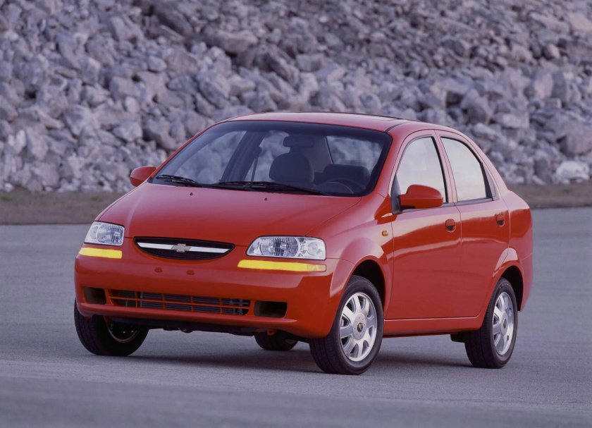 Chevrolet Aveo t200 седан